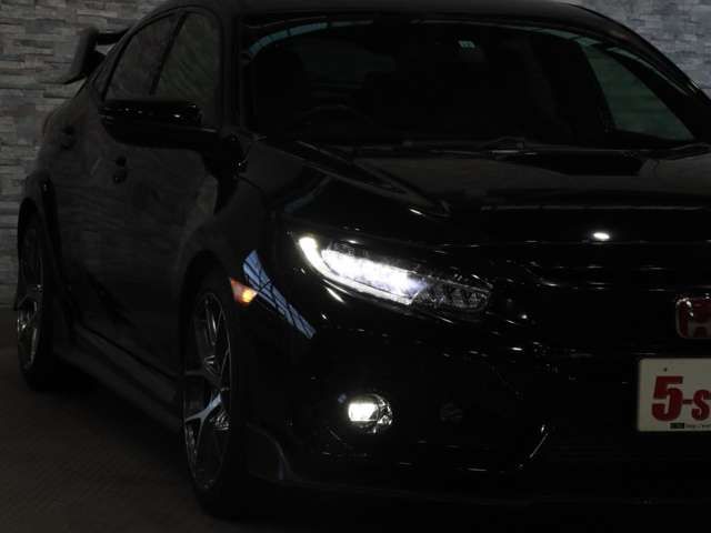 HONDA CIVIC HATCHBACK 2019 Image 31