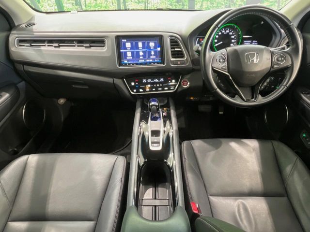 HONDA VEZEL HYBRID 2016 Image 31