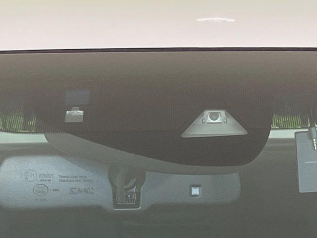 HONDA VEZEL HYBRID 2016 Image 31