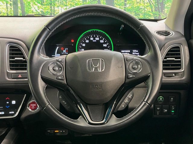 HONDA VEZEL HYBRID 2016 Image 31