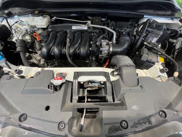 HONDA VEZEL HYBRID 2016 Image 31