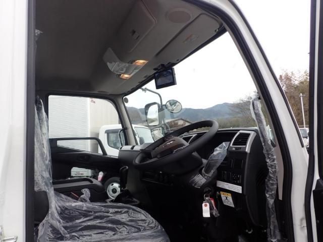 MITSUBISHI FUSOU FIGHTER 2025 Image 31