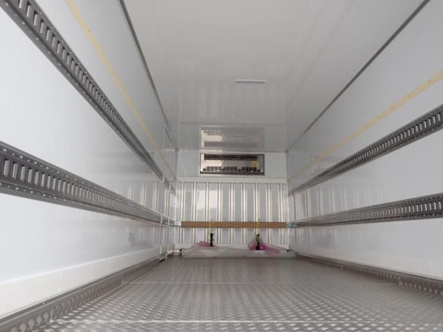 MITSUBISHI FUSOU FIGHTER 2025 Image 31