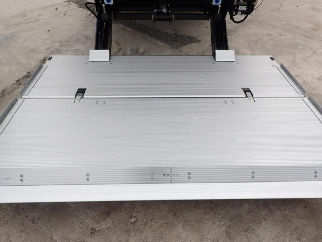 MITSUBISHI FUSOU FIGHTER 2025 Image 31