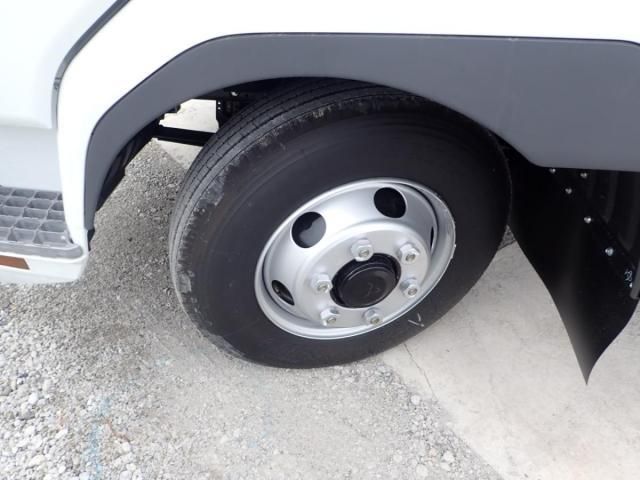 MITSUBISHI FUSOU FIGHTER 2025 Image 31