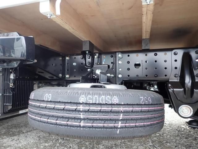 MITSUBISHI CANTER 2025 Image 31