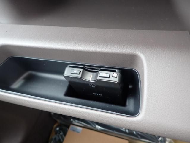 MITSUBISHI CANTER 2025 Image 31