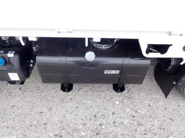 MITSUBISHI CANTER 2025 Image 31