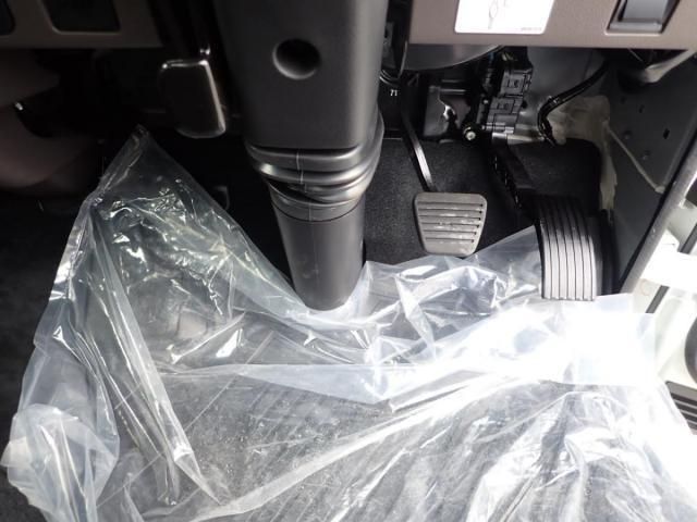 MITSUBISHI CANTER 2025 Image 31