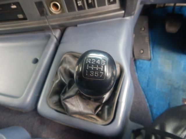 HINO PROFIA 2006 Image 31