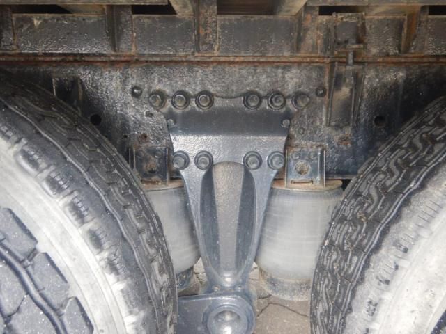 HINO PROFIA 2006 Image 31