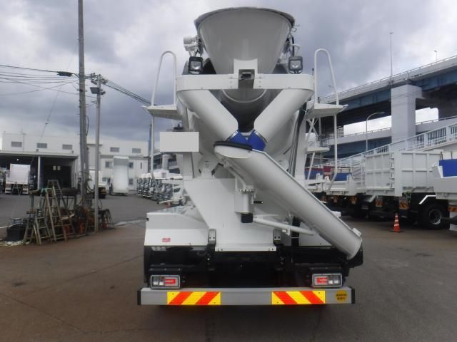 HINO PROFIA 2025 Image 31