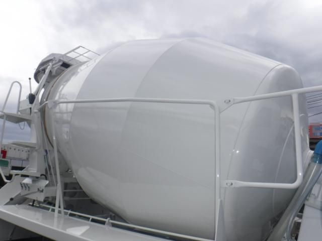 HINO PROFIA 2025 Image 31