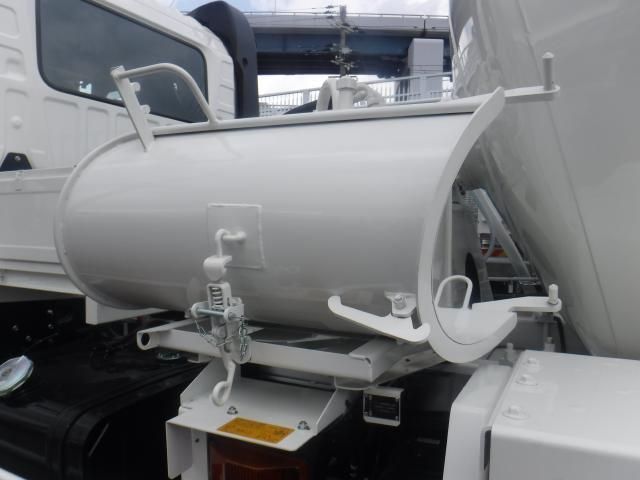 HINO PROFIA 2025 Image 31