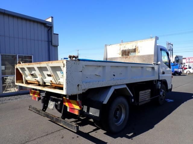 MITSUBISHI CANTER 2019 Image 31