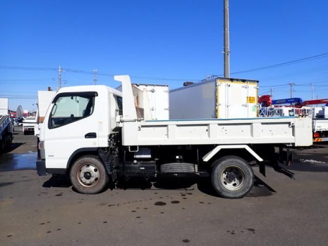 MITSUBISHI CANTER 2019 Image 31