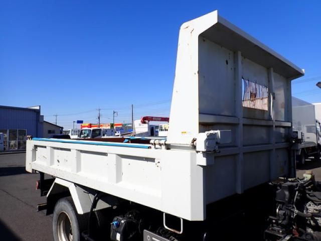 MITSUBISHI CANTER 2019 Image 31
