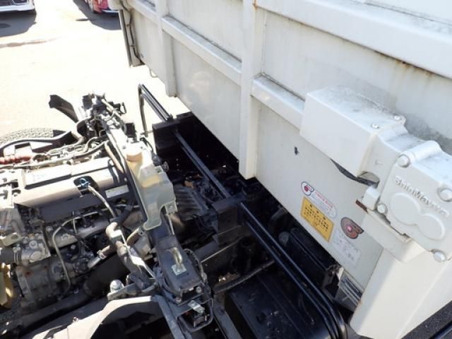 MITSUBISHI CANTER 2019 Image 31