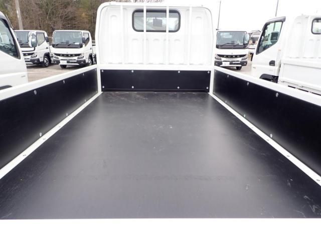 MITSUBISHI CANTER 2025 Image 31