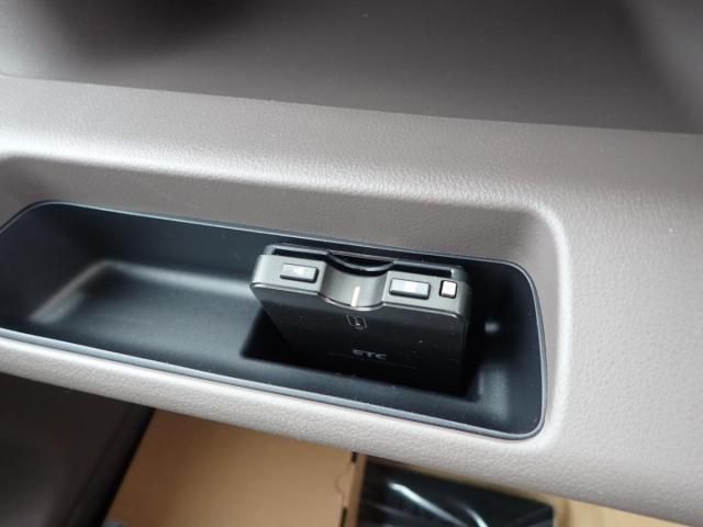 MITSUBISHI CANTER 2025 Image 31