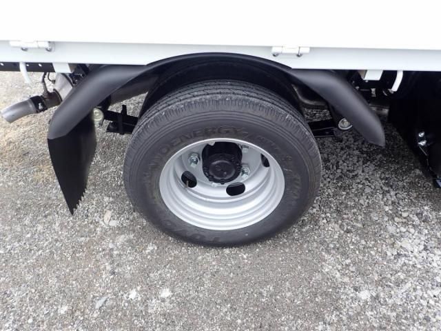 MITSUBISHI CANTER 2025 Image 31