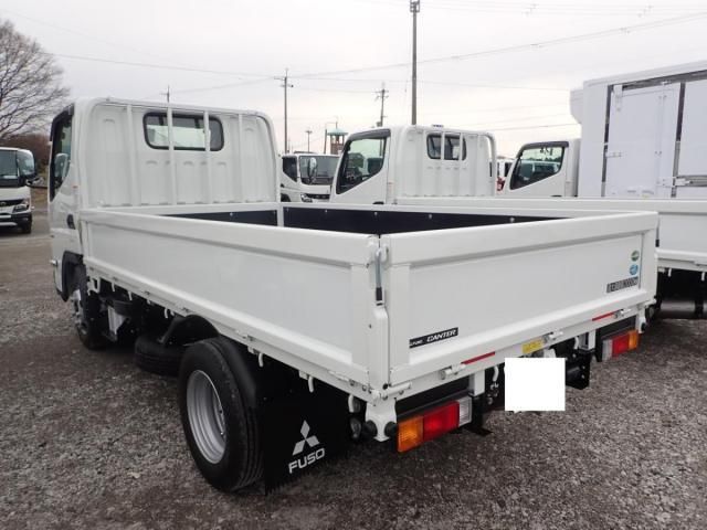 MITSUBISHI CANTER 2025 Image 31