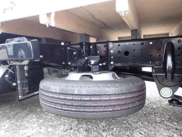 MITSUBISHI CANTER 2025 Image 31