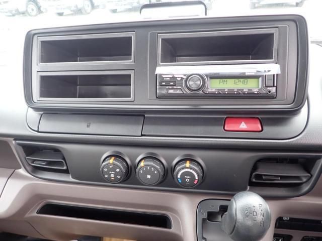 MITSUBISHI CANTER 2025 Image 31