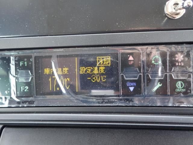 MITSUBISHI CANTER 2025 Image 31