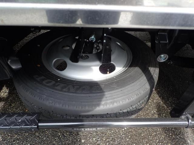 MITSUBISHI CANTER 2025 Image 31