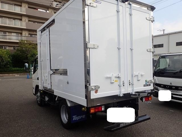 MITSUBISHI CANTER 2025 Image 31