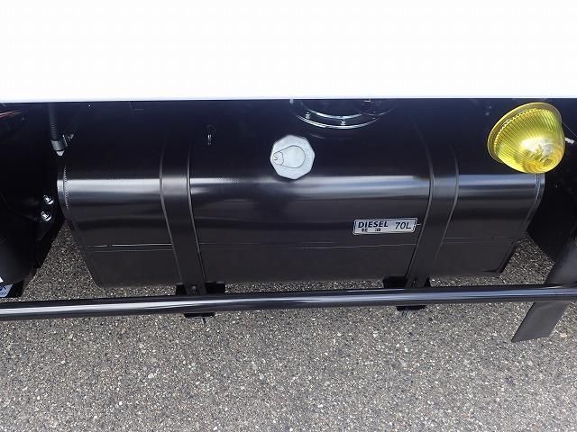 MITSUBISHI CANTER 2025 Image 31