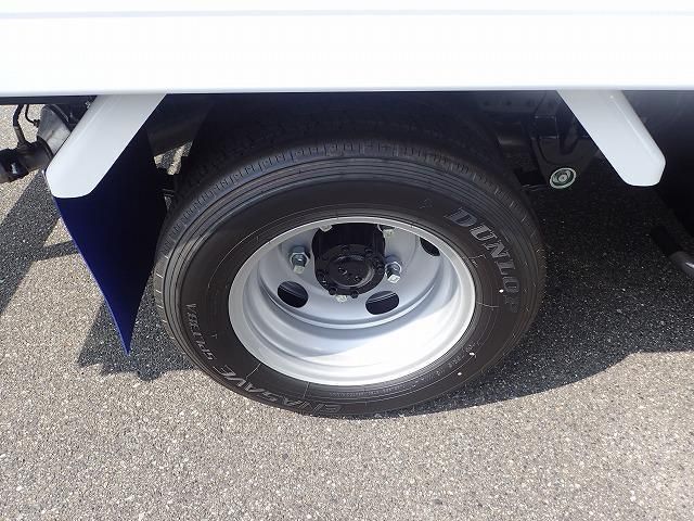 MITSUBISHI CANTER 2025 Image 31