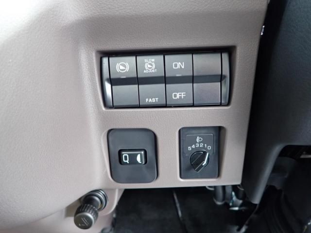 MITSUBISHI CANTER 2025 Image 31