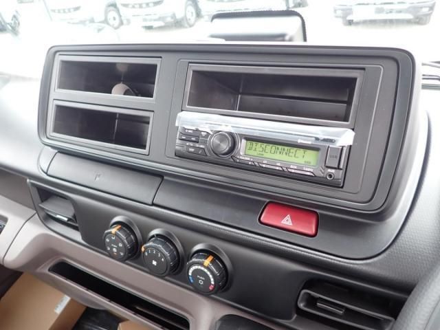 MITSUBISHI CANTER 2025 Image 31