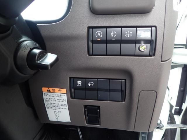 MITSUBISHI CANTER 2025 Image 31