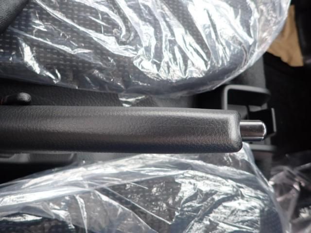 MITSUBISHI CANTER 2025 Image 31