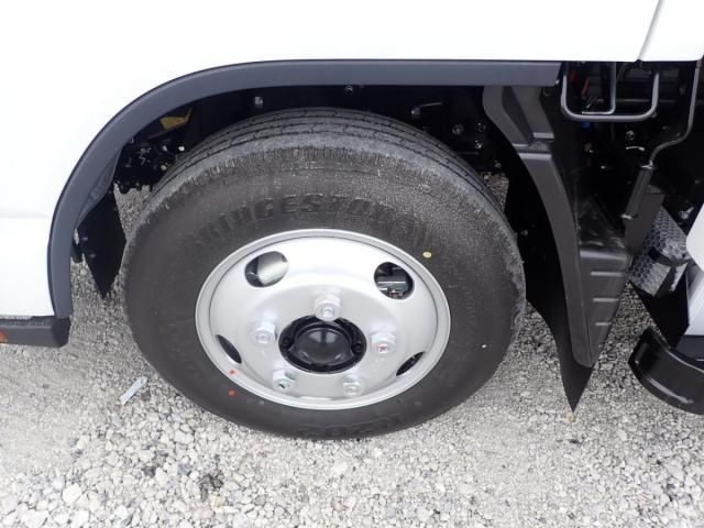 MITSUBISHI CANTER 2025 Image 31