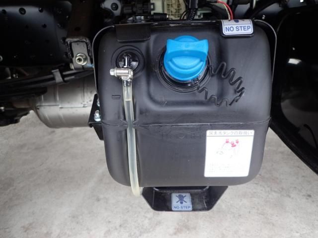 MITSUBISHI CANTER 2025 Image 31