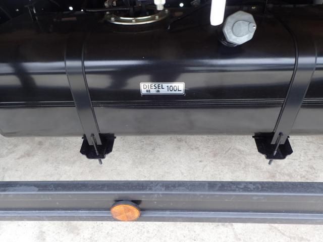 MITSUBISHI CANTER 2025 Image 31