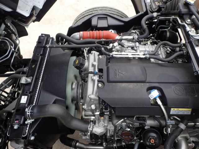 MITSUBISHI CANTER 2025 Image 31