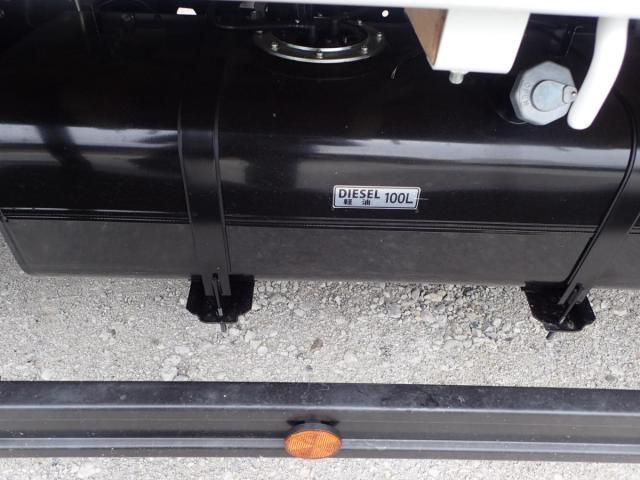 MITSUBISHI CANTER 2025 Image 31