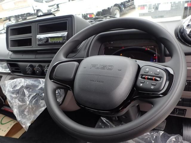 MITSUBISHI CANTER 2025 Image 31