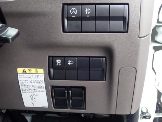 MITSUBISHI CANTER 2025 Image 31