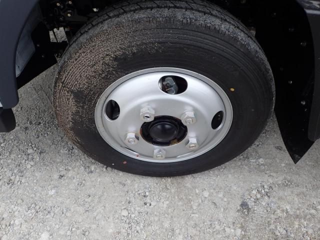 MITSUBISHI CANTER 2025 Image 31