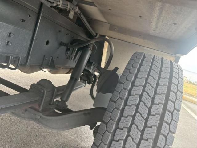 MITSUBISHI FUSOU SUPER GREAT 2016 Image 31