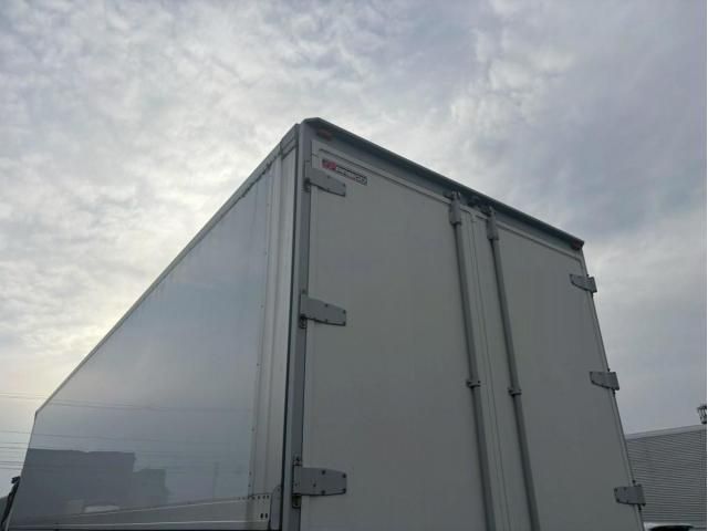 MITSUBISHI FUSOU SUPER GREAT 2016 Image 31