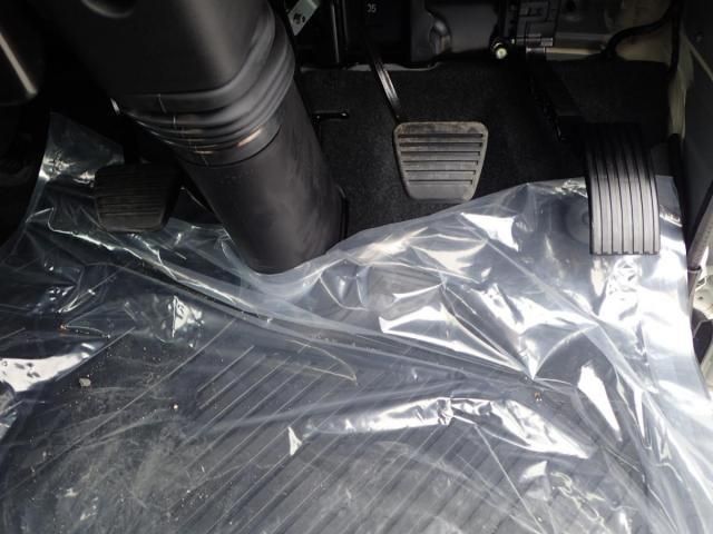 MITSUBISHI CANTER 2025 Image 31