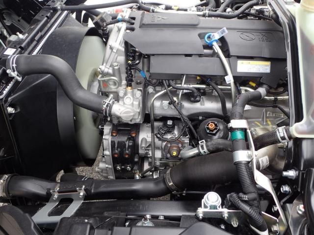 MITSUBISHI CANTER 2025 Image 31