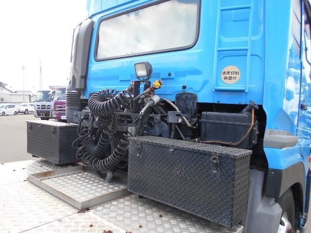 NISSAN DIESEL QUON 2013 Image 31